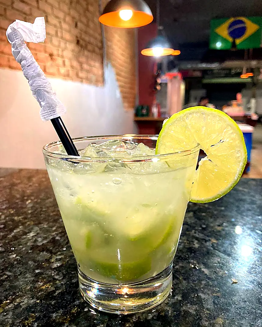 Caipirinha no salão do Don Giovanni
